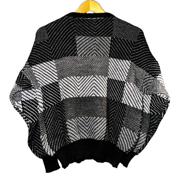 New Fast Long Crop Grandpa Sweater Color Blocked Black Gray Women's Size Medium - Picture 6 of 8